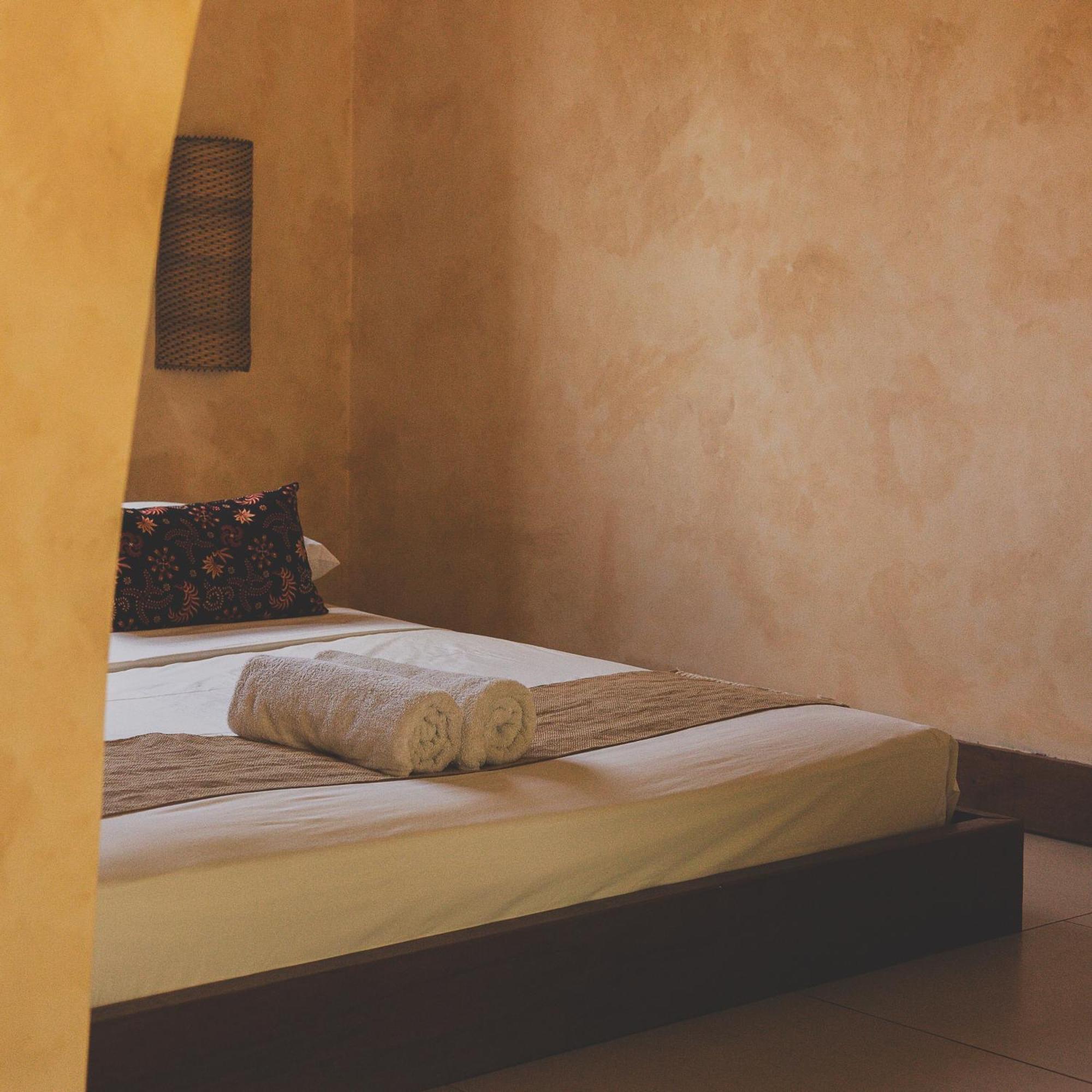 Owa Lodge Areguling Kuta  Δωμάτιο φωτογραφία