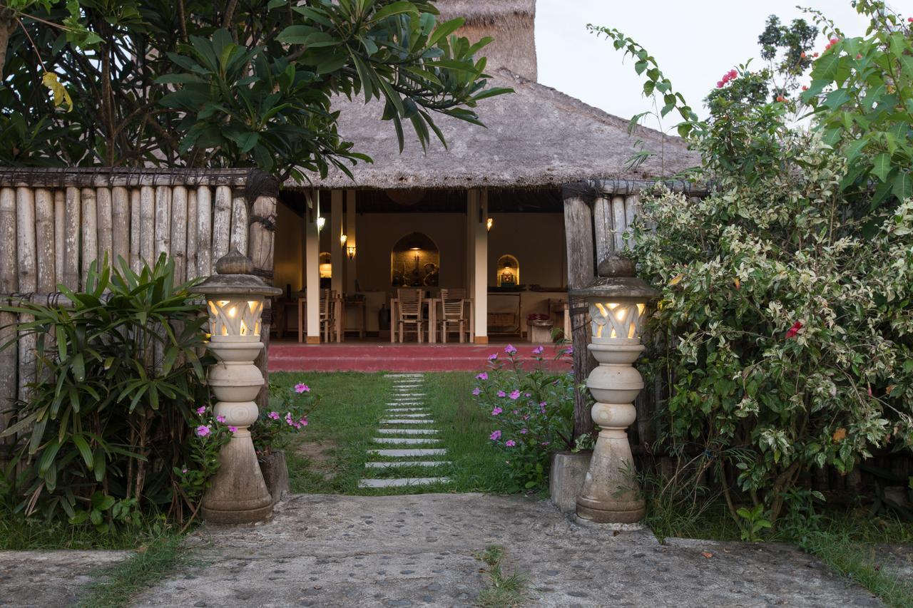 Owa Lodge Areguling Kuta  Εξωτερικό φωτογραφία